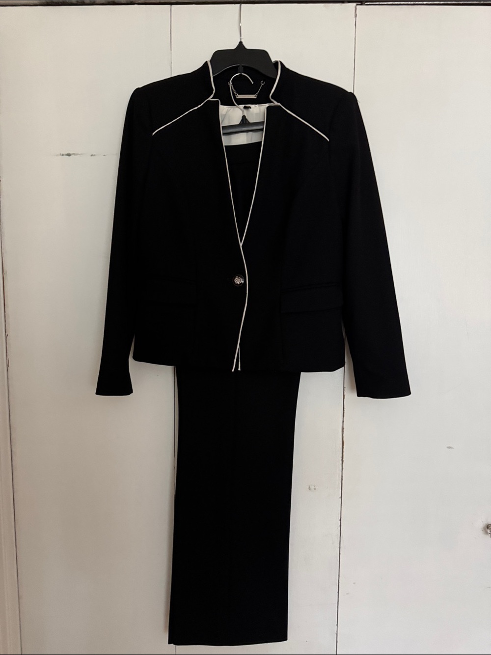 White House Black Market Black Blazer with White Piping Suit set